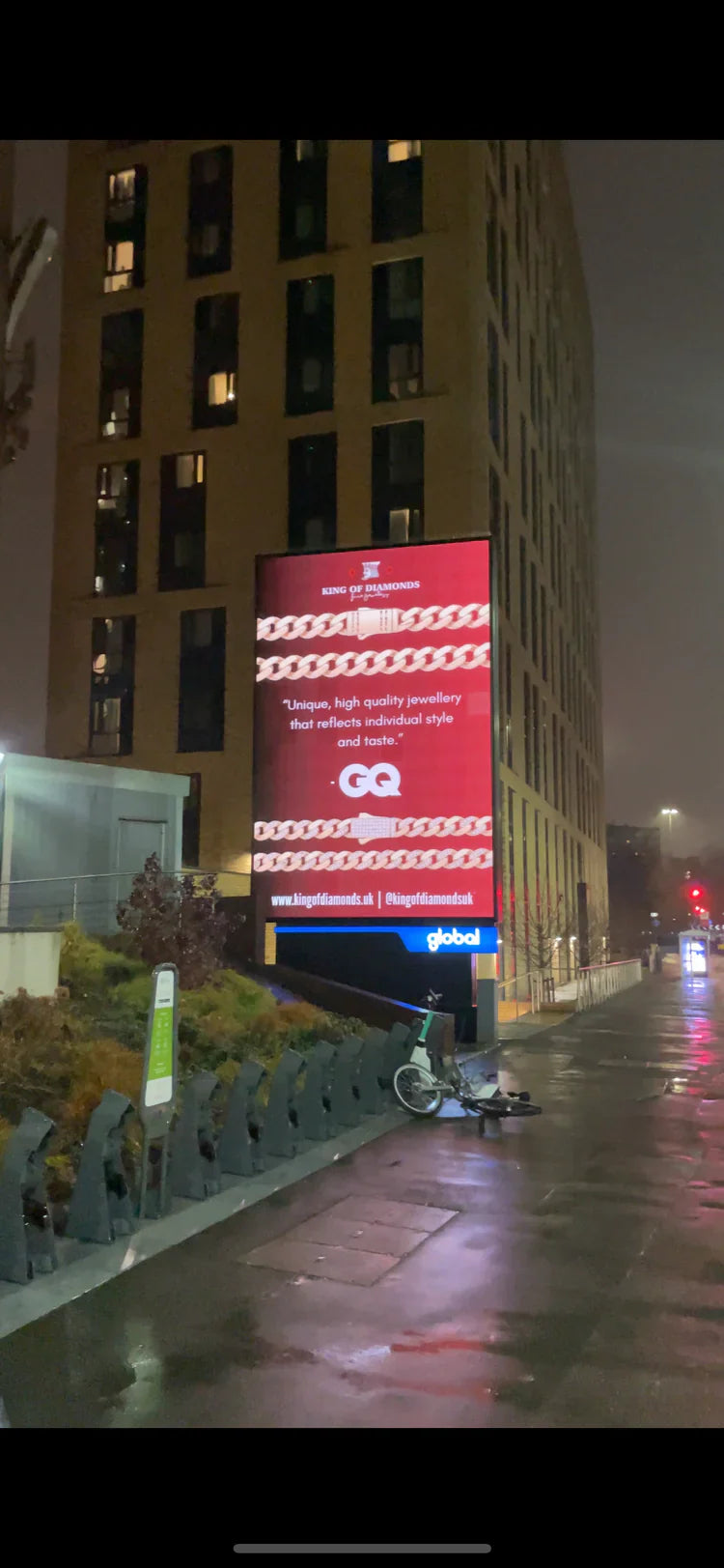 UK Billboards & Digital Signs